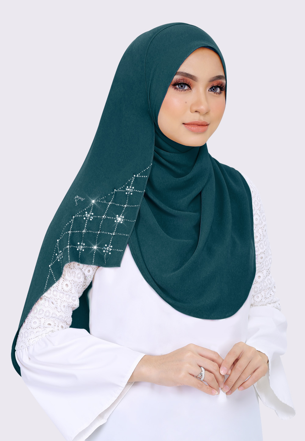 THANIA DIAMOND IN OCEAN BLUE